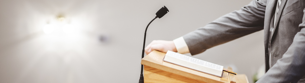 legalwebbanner2 Legal Web Banner 2 - Speaker at Podium